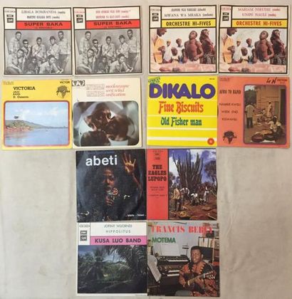 MUSIQUE DU MONDE Lot de 44 disques 45 T EP / disques 45 T de musique Africaine.
VG+...