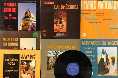null MUSIQUE DU MONDE - Lot de 7 disques 33T de musique du monde Afrique, Ocora,...
