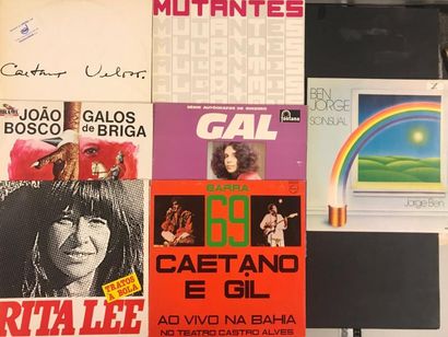 null MUSIQUE DU MONDE - Lot de 7 disques 33T Brésil, tropicalia. 

Set of 7 LP's...
