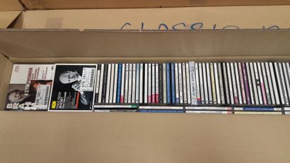 null Lot de CD et coffrets CD - Musique Classique
(Environ 13 000 ex).
Provenance...
