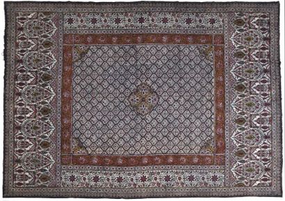 null Grand Sofreh ou dessus de diwan en kalamkari, Perse, XIXème siècle, coton blanc...