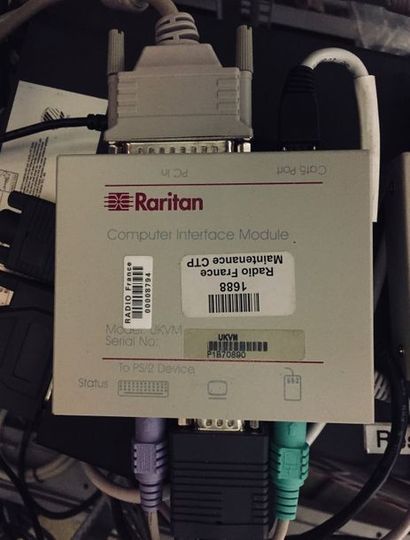 DEPORT SWITCH KVM RARITAN UKVM . Emetteur et Récepteur
L'ETAT DE FONCTIONNEMENT N'EST...