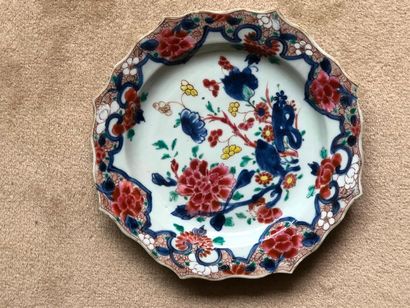 null 19 assiettes en porcelaine de Chine à décor polychrome

XIXe