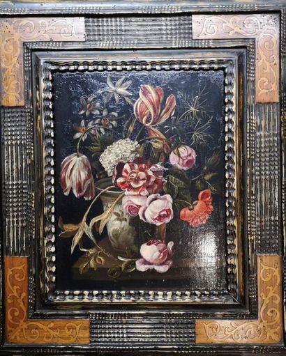 null Ecole Flamande, dans le goût du XVIIe siècle

"Fleurs dans un vase de porcelaine...
