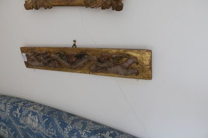null Motif décoratif en bois doré et polychromé

Ancien travail italien

10 x 56...