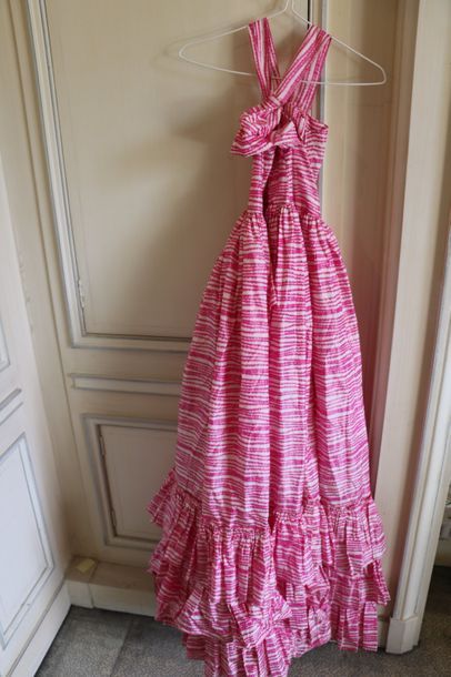 null Ensemble de garde-robe, sacs, chaussures et linge de maison