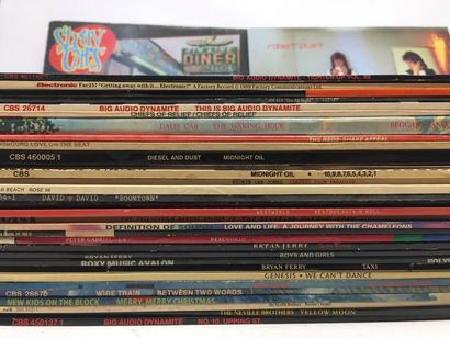 80's Lot d'environ 63 disques 33T de divers des année 80. Set of 63 Lps of various...