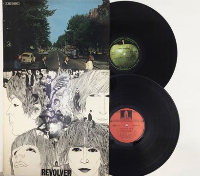 POP ROCK Lot de 4 disques 33T des Beatles. Revolver, pressage fr, Odeon, label rouge....