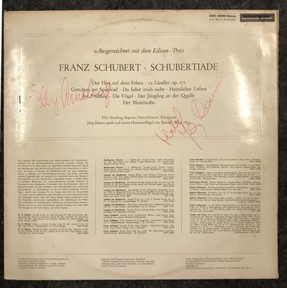null Un disque 33T Elie Ameling

Schubert

Harmonia Mundi

HMS 30696 stéréo Dutch

Signé...