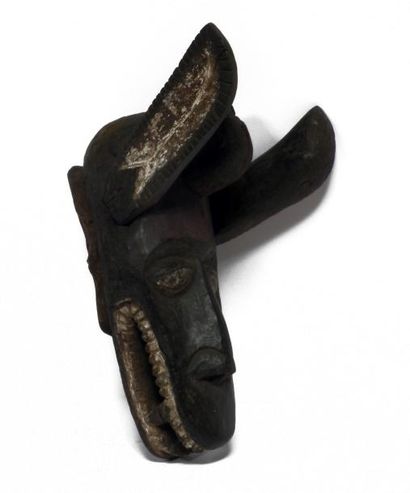 null Ancien masque cimier "Egungun" Yorouba-Nago (Ouest Nigéria) figurant un animal...