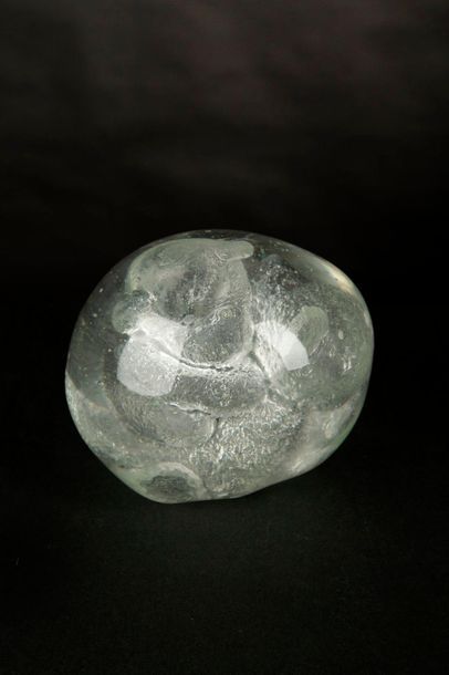 null Iportante boule en cristal bullé reproduisant en creux les oursons Twins créés...