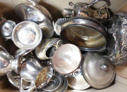 null Lot of silver plated metal including gravy boat, butter dish, vase, etc...