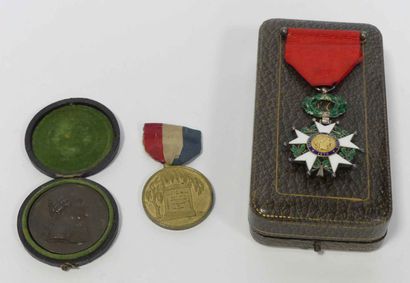 null ORDERS AND DECORATIONS. A knight's cross of the Order of the Legion of Honour...