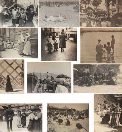null Lot de quarante huit PHOTOGRAPHIES, Vers 1900-1910, contrecollées sur cartons...