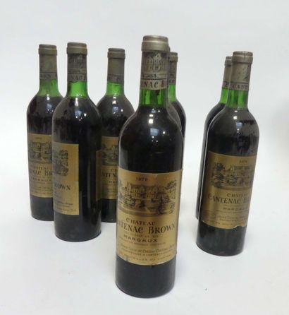 null Huit bouteilles de MARGAUX château Cantenac-Brown. Trois de 1976, cinq de 1...