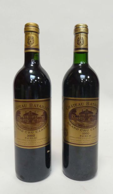 null Deux bouteilles de Château Batailley, grand cru classé, PAUILLAC 1995