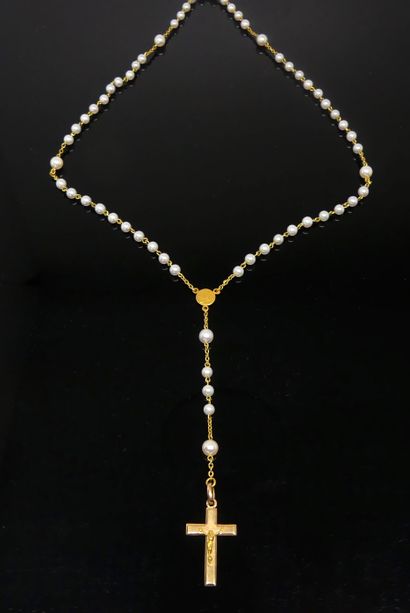 null CHAPELET in yellow gold and alternating cultured pearls. gross weight 9.8 g