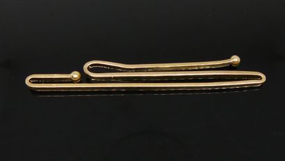 CRAVATE PENCIL in yellow gold. Weight 8 ...