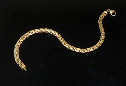 null BRACELET in yellow gold, flat stitch. Weight 5,77 g
