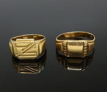 null TWO HORNIES in yellow gold. Weight 11,31 g