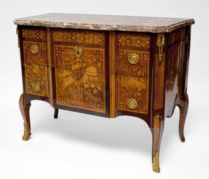 null N.A. LAPIE. Beautiful COMMODE in rosewood veneer and marquetry, the front with...