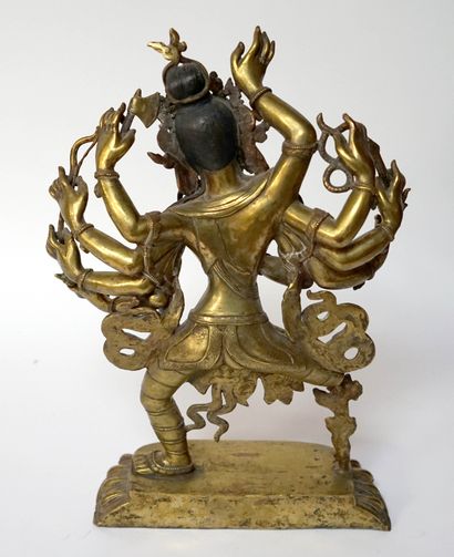 null TIBET. Hevajra and Nairâtmya in bronze with a golden and polychrome patina....