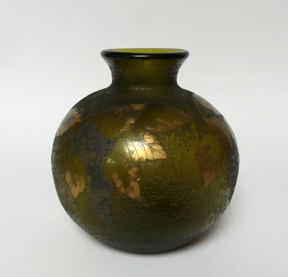LEGRAS Ball vase with acid-etched, gilded...