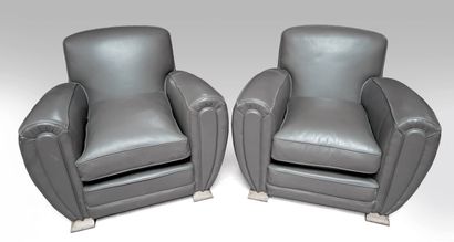  Pair of important club chairs in anthracite...