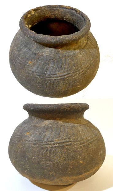 null Pot en terre cuite trouvé dans la Rivière Lopburi à Ayutthaya (Thaïlande) servant...