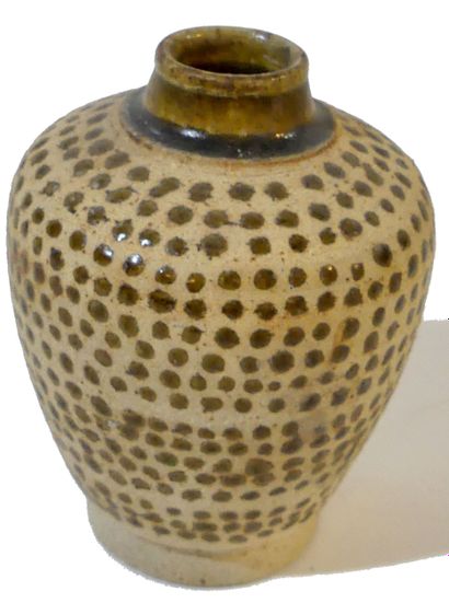 null Bottle with brown celadon decoration - Thailand : Sukhothai - Middle XXth -...