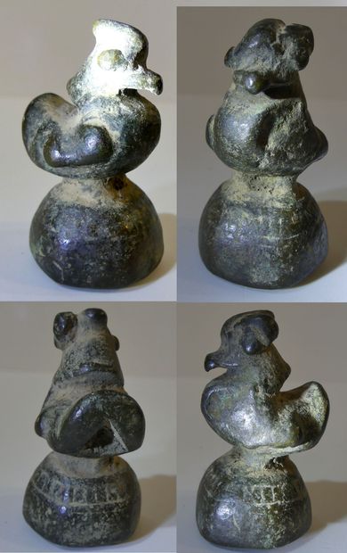 null Poids à opium en bronze en forme d'oiseau - Provenance : Etat Shan en Birmanie...