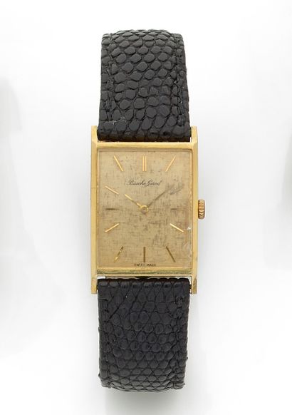 null BUECHE-GIROD. BRACELET WATCH in yellow gold 750 mils, the rectangular case,...