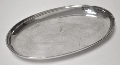 null CARD TRAY in silver 925 mil. oval shape on four round feet. L. 9 cm. Weight...