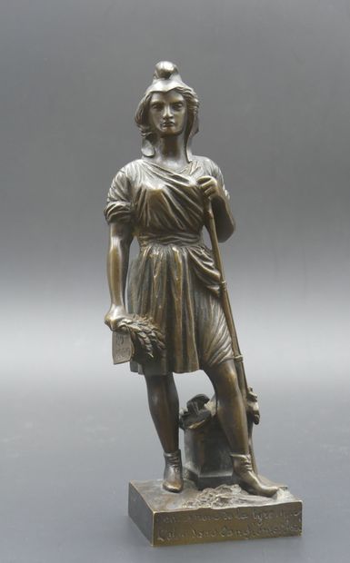 null David D'ANGERS (1788-1856) (d'après) Marianne. Epreuve en bronze à patine brun...