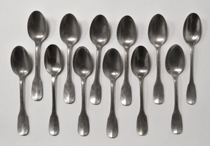 null Twelve silver MOKA spoons, single-flat model. Minerve mark. Weight 209 g