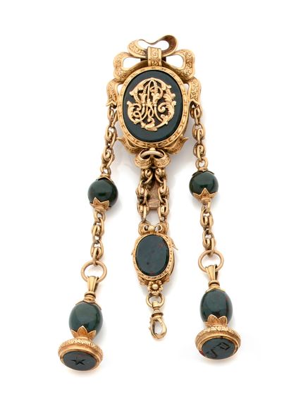 Beautiful CHATELAINE in yellow gold 750 mil....