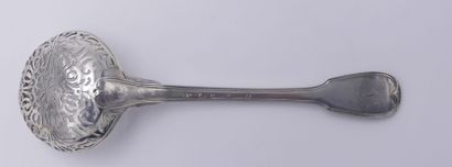 null CUILLER ˆ SAUPOUDRER in silver, model filets contours, chiffree, the spoon reperce....