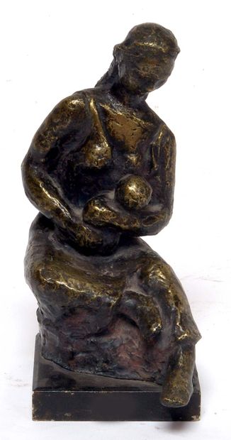null Sébastien TAMARI (1900-1991) Maternité Bronze signé à l'arrière et numéroté...