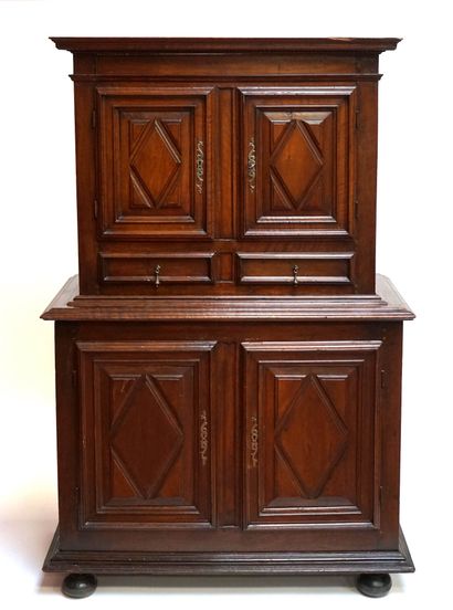 null BUFFET two bodies in molded wood opening to four doors with rhombus decoration....