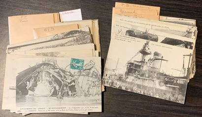 null Catastrophes maritimes : Lot de cartes postales anciennes sur le thème des catastrophes...