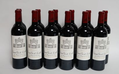 null Douze bouteilles GRAND VIN DE LEOVILLE DU MARQUIS DE LAS CASES 2009. Niveau...