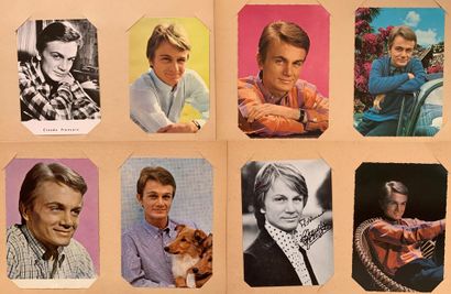 null Claude François : Lot of 20 promotional portraits in postcard format and in...