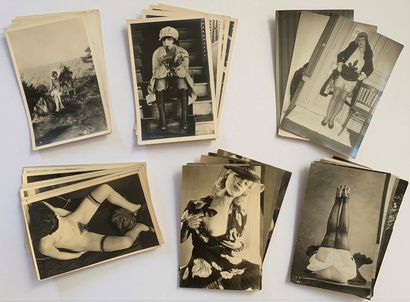 null Female erotic nudes: Lot of photographic postcards representing female nude...