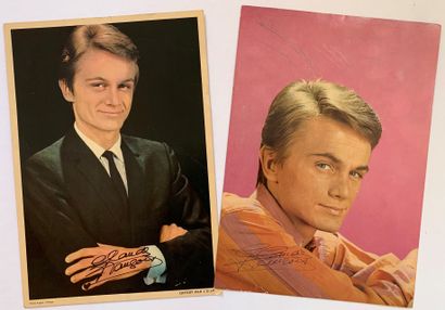 null Claude François : Lot of 20 promotional portraits in postcard format and in...