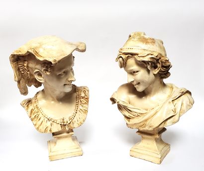 null Jean-Baptiste CARPEAUX (1827-1875) d'après. Paire de bustes de Rieurs napolitains...