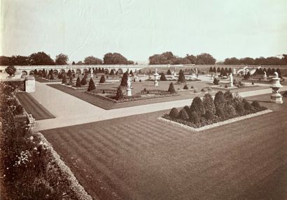 null Jardins, vues extérieures et intérieures du Château de Windsor. Angleterre....