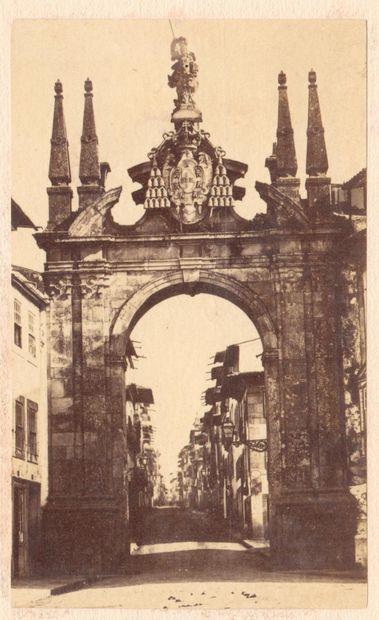 L’Arco da Porta Nova (Arc de la nouvelle...
