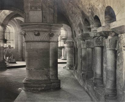 Basilique de Saint Denys (Seine). La crypte....