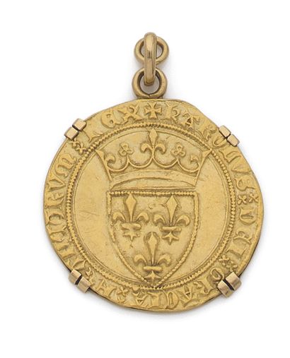 null Charles VI. ECU d'or à la couronne, monté en pendentif. Poids 5,7 g