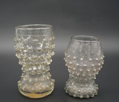 null Two GLASSES with cupules decoration. 18th-19th century. H. 12 and 15 cm